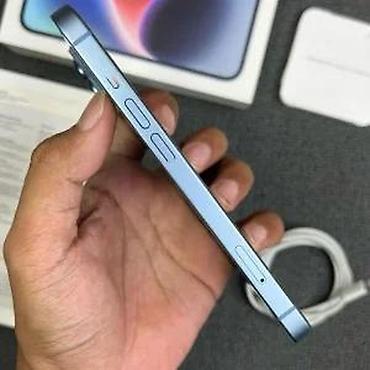 Apple iPhone: Apple iPhone 14, plava boja Ključne karakteristike: - Ekran 6.1" — 9