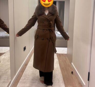 loreta пальто: Пальто сатылат 44-46 размер.Жакасы чечилет.Турция фирма Loreta.Таза