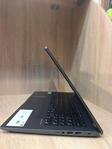 iphine 8: Asus VivoBook X509JB — 10