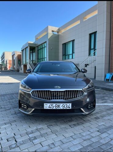 Kia K7: 2.2 l | 2016 il Sedan