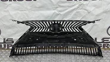 Решетки радиатора: Решетка радиатора Lexus 2020 г., Б/у, Оригинал — 17