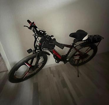 velosiped 30: İşlənmiş Elektrik velosipedi 26", sürətlərin sayı: 7, 350-500 Vt — 1