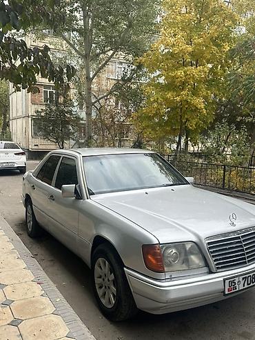 mazda demio1: Mercedes-Benz W124: 1992 г., 2.2 л, Механика, Газ, Седан — 2