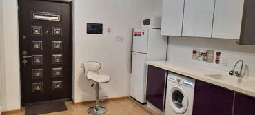 Uzunmüddətli kirayə mənzillər: ​📢 TƏCİLİ KİRAYƏ VERİLİR! – ŞƏHƏRİN TAM MƏRKƏZİNDƏ, DƏNİZ MƏNZƏRƏLİ! — 15