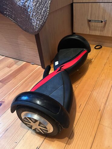 iki tekerli elektrikli scooter: Segway 1 ildi alınıb 2 Ay sürülüb Batareyası 100% olanda 1 2 saat