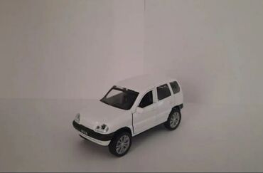 07 modelka: Təcili Satılır. Endirim Var. Chevrolet Niva modelka