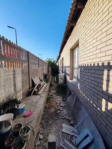 Продажа барачных домов: 🔥 Срочно продается дом! 📍 п. Манас, ул. Школьная 🏠 3 комнаты 📐 — 13