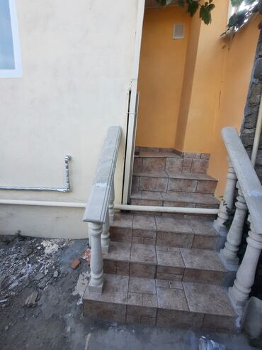 Həyət evləri və villaların satışı: Binəqədi qəs. 5 otaqlı, 130 kv. m, Orta təmir — 8