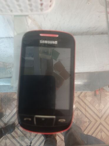 telefonlar satisi: Samsung S3850 Corby II, 2 GB, rəng - Qırmızı, Sensor