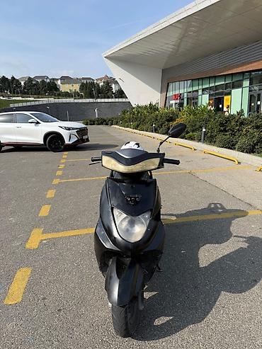 matasklet: - Yamaha, 125 sm3, 2023 il, 19000 km — 1