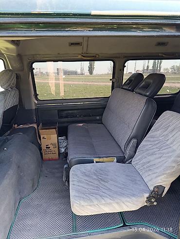 на гелентваген: Mitsubishi Delica: 1998 г., 2.5 л, Автомат, Дизель, Минивэн — 6