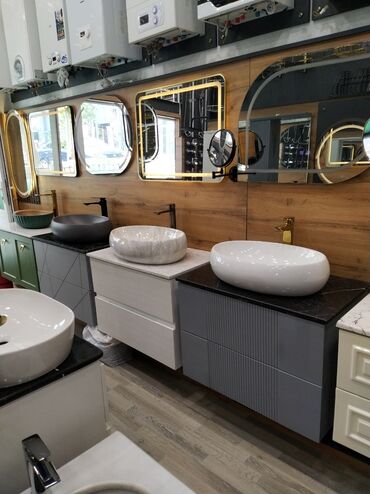 hamam ucun moydadirlar: Müxtəlif dizaynlı və rəngli hamam otağı mebelləri və güzgüləri