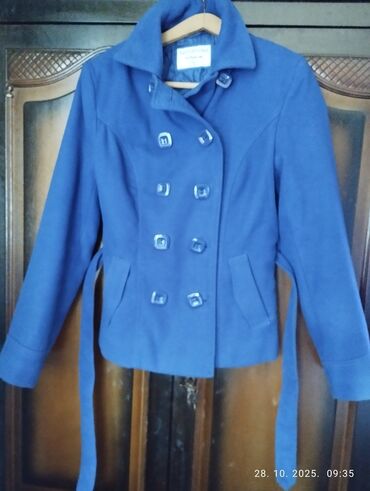 Kaputi: Terranova, M, Jednobojni, Sa postavom — 3