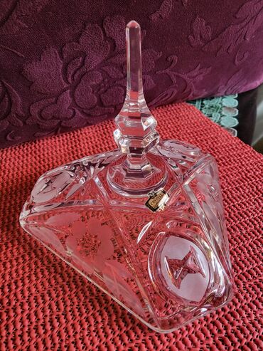 Ostalo posuđe: Bombonijera nova,kristal Zajecar 70te. Bombonijera kristalled — 9