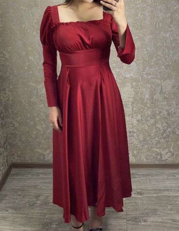 платье красное: Повседневное платье, Made in KG, Осень-весна, Длинная модель, M (EU 38), L (EU 40)