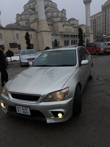 Lexus: Lexus IS: 2003 г., 2 л, Автомат, Бензин, Седан