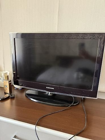 Срочно за 6000 сом. Телевизор Samsung с плоским экраном и настольной at lalafo.kg Срочно за 6000 сом. Телевизор Samsung с плоским экраном и настольной