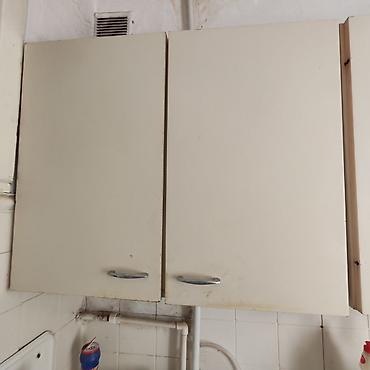 silver kitchen: Кухонный гарнитур в светлом кремовом цвете. В комплект входят: - 4 — 2