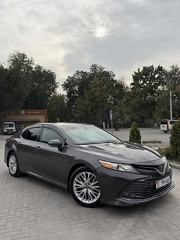 toyota cube: Toyota Camry: 2018 г., 2.5 л, Вариатор, Гибрид, Седан — 6