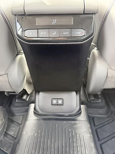 lexus rx 450h 2020: Toyota Highlander: 2021 г., 2.5 л, Автомат, Гибрид, Кроссовер — 10