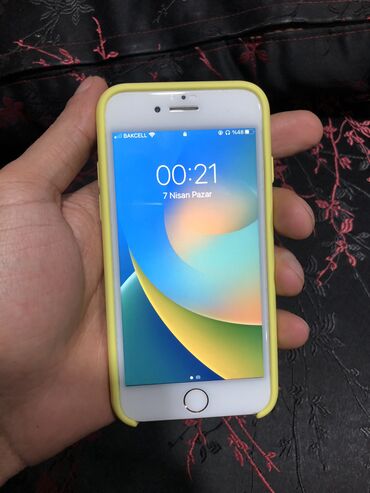 Apple iPhone: IPhone 7, 32 ГБ, Rose Gold, Отпечаток пальца