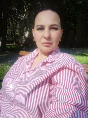 присмотр за домом с проживанием без хозяев: Домработница Больше 6 лет опыта, Полный рабочий день