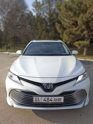 Toyota: Toyota Camry: 2018 г., 2.5 л, Автомат, Гибрид, Седан