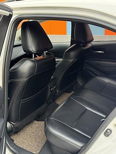 Toyota: Toyota Corolla: 2020 г., 1.8 л, Автомат, Бензин, Седан — 9