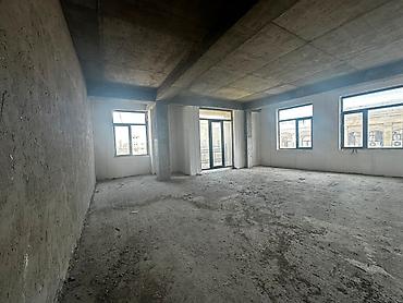 bineqedide ev satilir: 4 otaqlı, Yeni tikili, 125 kv. m — 4
