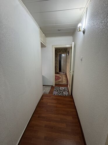 куплю дом пишпеке: 2 комнаты, 50 м², 103 серия, 2 этаж, Косметический ремонт
