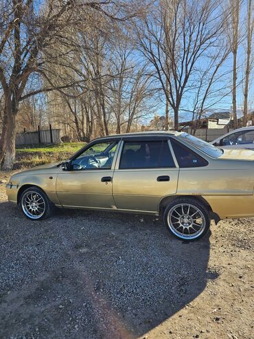 Daewoo: Daewoo Nexia: 2011 г., 1.5 л, Механика, Бензин, Седан at lalafo.kg — 16 Daewoo: Daewoo Nexia: 2011 г., 1.5 л, Механика, Бензин, Седан — 16