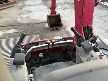 Экскаваторы: Экскаватор, Гусеничный — 6