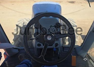 Тракторы New Holland: New Holland T8030 — Трактор, 2010 г. | Б/У | Доставка по всему миру — 4