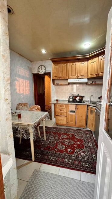 Köhnə tikili: Bakı, 4 otaqlı, Köhnə tikili, 85 kv. m — 8