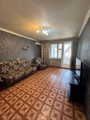 недвижимость в бишкеке продажа домов: 2 комнаты, 57 м², Индивидуалка, 11 этаж, Косметический ремонт