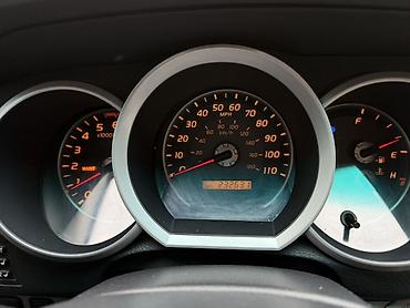 уна: Toyota 4Runner: 2008 г., 4 л, Бензин, Внедорожник — 7