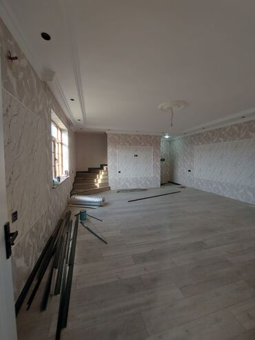 Həyət evləri və villaların satışı: 3 mərtəbəli fərdi yaşayış evi - Ümumi görünüş: Müstəqil həyət evi — 7