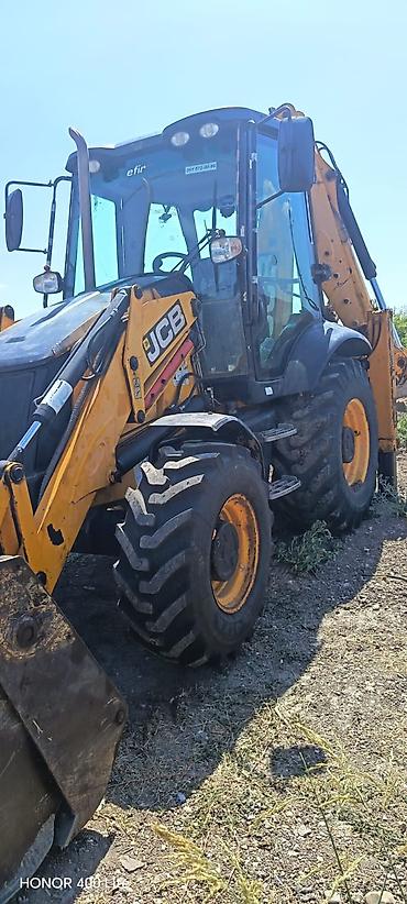 lada niva 2121: JCB 3CX ekskavator-yükləyici - Universal ikiqat funksiyalı texnika — 2