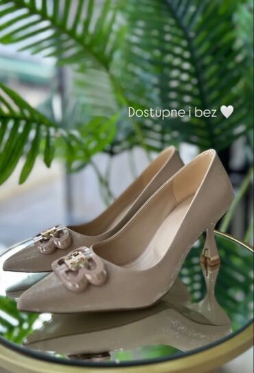 papuce sa zatvorenim prstima: Pumps, Betsy, 40