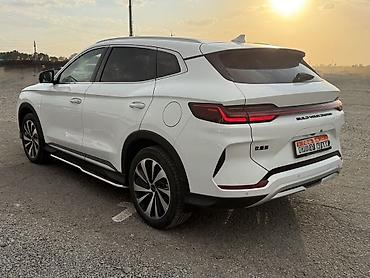 купить авто за миллион: BYD Song Plus: 2023 г., Электромобиль, Кроссовер — 3