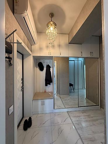 ağ seher: 3 otaqlı, Yeni tikili, 85 kv. m — 10