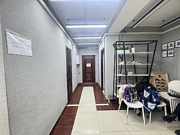 Аренда офисов: Аренда офисов, 400 м², В частном доме, 1 линия — 9