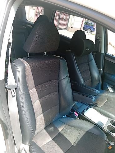 4 7: Honda Odyssey: 2004 г., 2.4 л, Автомат, Бензин, Минивэн — 6