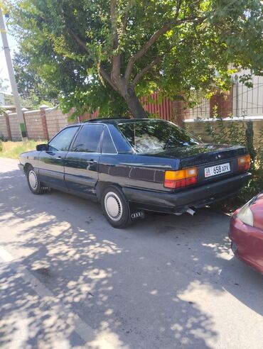 машина 1985: Audi 100: 1985 г., Механика, Бензин, Седан
