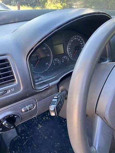 staklo: KILOMETAR SAT ZA VOLKSWAGEN GOLF 5 OD 2004. DO 2008. GOD. | Polovni — 2