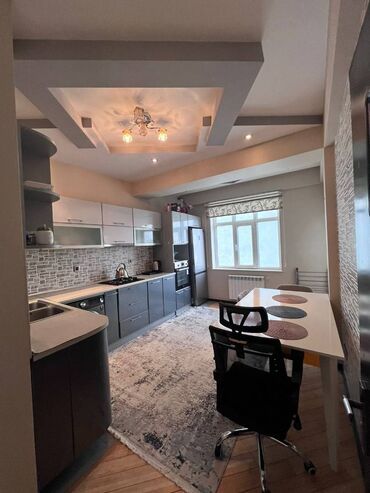 Yeni tikili: 2 otaqlı, Yeni tikili, m. Həzi Aslanov, 90 kv. m -da lalafo.az — 7 Yeni tikili: 2 otaqlı, Yeni tikili, m. Həzi Aslanov, 90 kv. m — 7