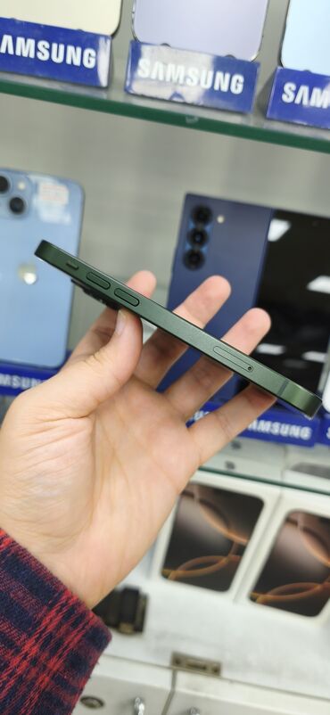 Apple iPhone: IPhone 13, 128 GB, Yaşıl, Face ID — 5