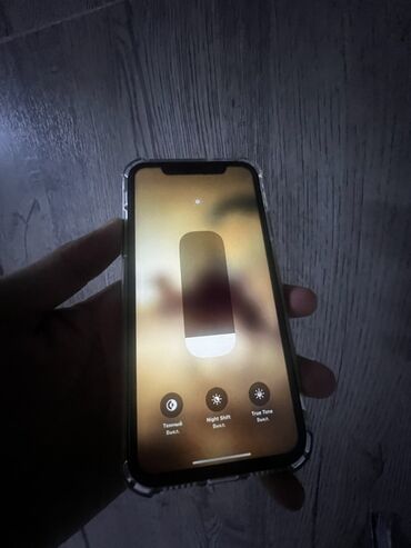 чехлы на режим нот 8: IPhone Xr, Б/у, 128 ГБ, Черный, Чехол, 100 %