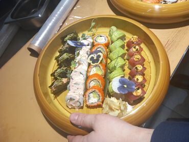 Повара: Требуется Повар : Сушист, Японская кухня, 1-2 года опыта