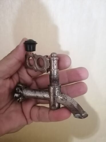 Baklar və çənlər: Elektrik Samovar, 5 l, Ünvandan götürmə
